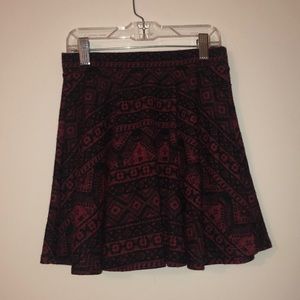 Red patterned mini skirt